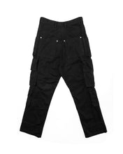 Load image into Gallery viewer, FORAGER CARGO PANTS BLACK
